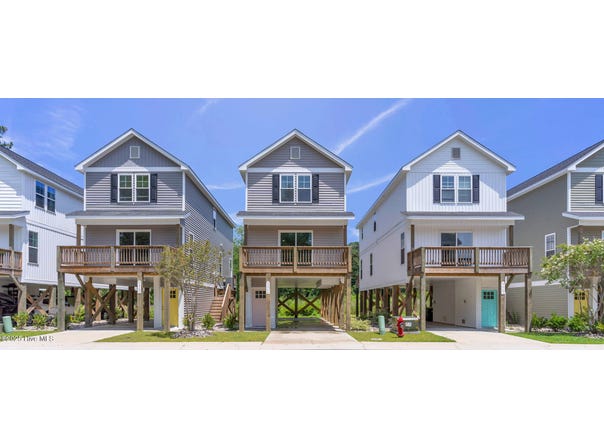 2716 Tulip Street, Belville, NC 28451