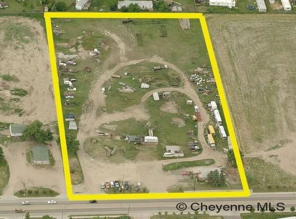 603 E COLLEGE DR, Cheyenne, WY 82007