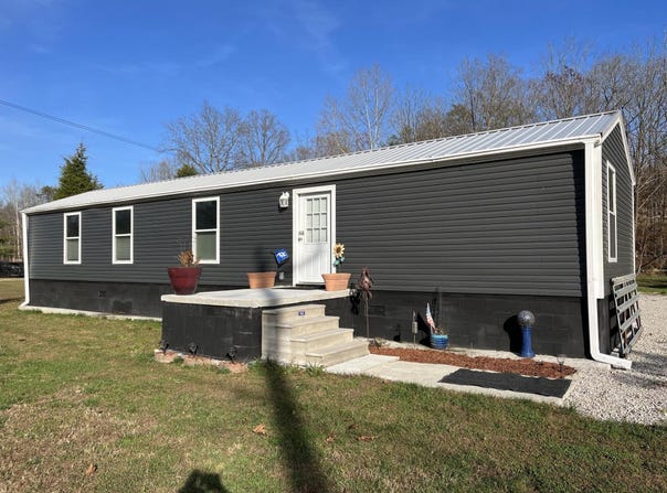 209 Brandy Lane, Stanton, KY 40380