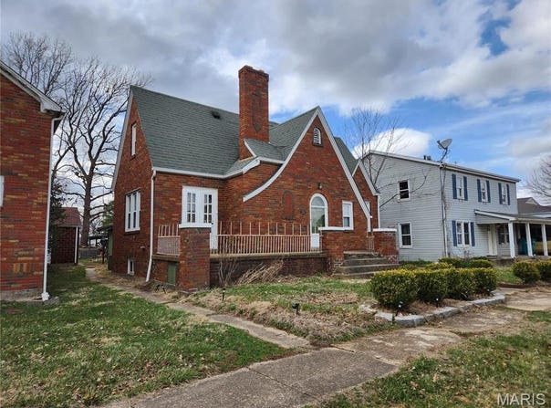 210 Linn Street, Belle, MO 65013