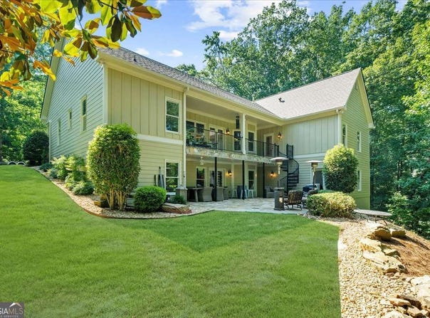 5850 Lake Harbor, Gainesville, GA 30506