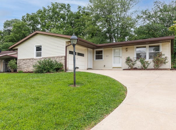 3622 Indian Creek Drive, Bloomington, IN 47403