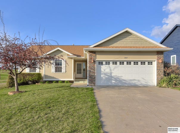 2857 Ravae Lane, Blair, NE 68008