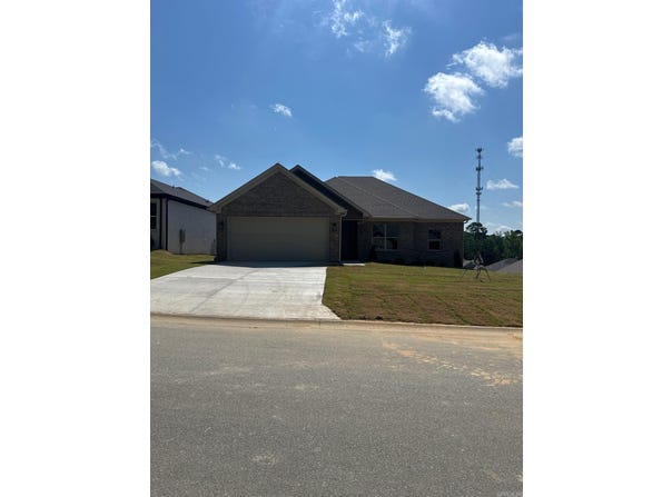 2802 Whisker Way, Benton, AR 72015