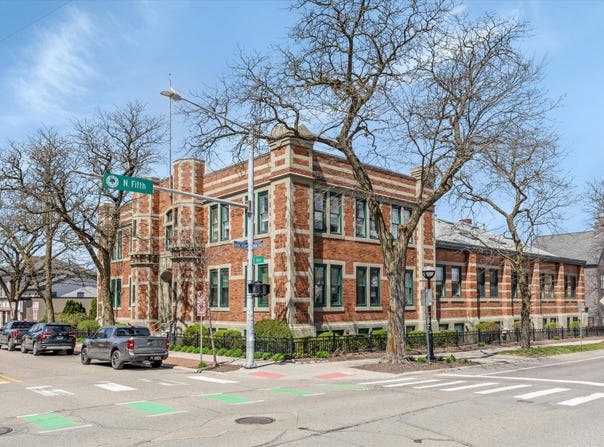 223 E Ann Street, Ann Arbor, MI 48104