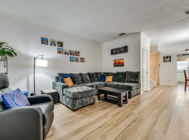 3550 Country Square Drive, Carrollton, TX 75006