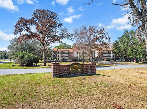 4 Cypress Run, Homosassa, FL 34446