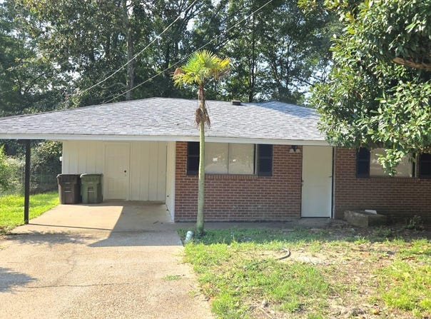 105 Ashford Circle, Hattiesburg, MS 39401