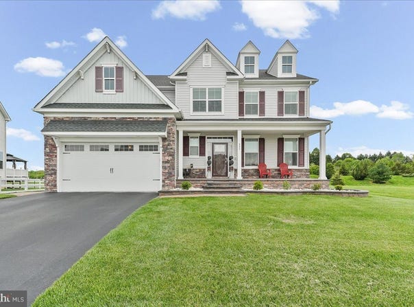 331 APPLEFORD Circle, BEAR, DE 19701
