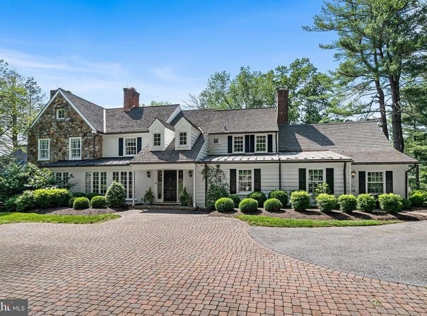 2490 WHITE HORSE ROAD, BERWYN, PA 19312