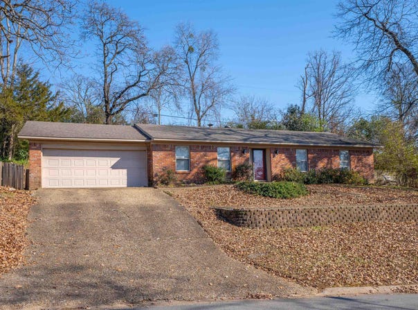 4700 Edgemere Street, North Little Rock, AR 72116