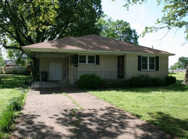 407 SE 2nd, Walnut Ridge, AR 72476