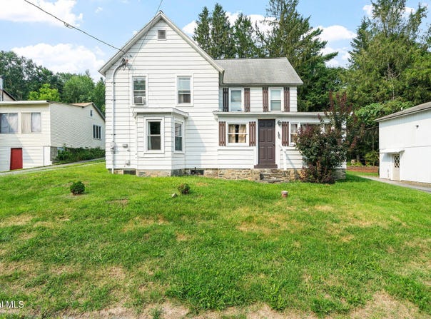 2120 State Route 43, Nassau, NY 12018