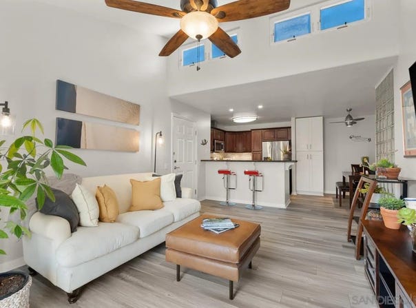 5402 Balboa Arms Dr, San Diego, CA 92117