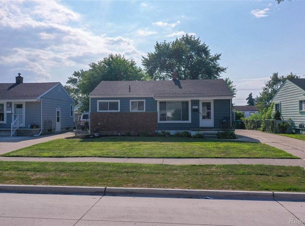 6647 Deering Street, GardenCityCity_Wayne, MI 48135