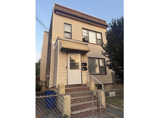 4312 COTTAGE AVE, North Bergen, NJ 07047