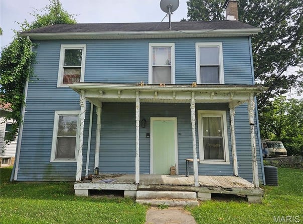 410 W Water, Pinckneyville, IL 62274