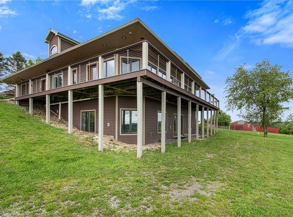 9207 Douglas Road, Olanta, PA 16863