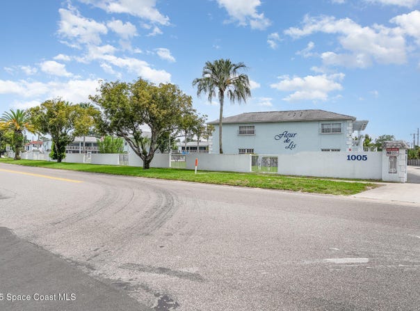 1005 Knox Mcrae Drive, Titusville, FL 32780