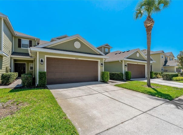 20117 INDIAN ROSEWOOD DRIVE, TAMPA, FL 33647