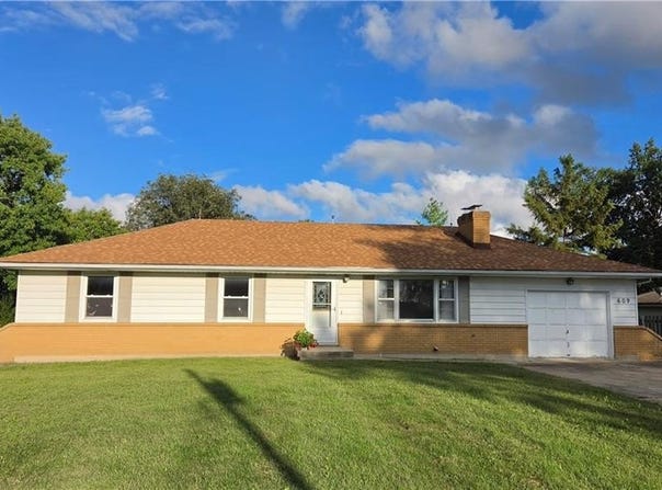 609 Park Street, Lathrop, MO 64465