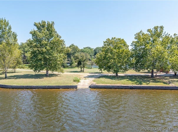 2021 Wilson Bend Road lot: 2B & Utility Lot 2, Gravois Mills, MO 65037