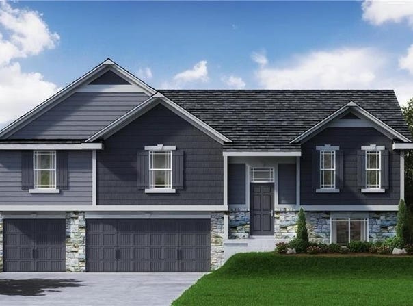 808 Golden Eagle Trail, Holden, MO 64040