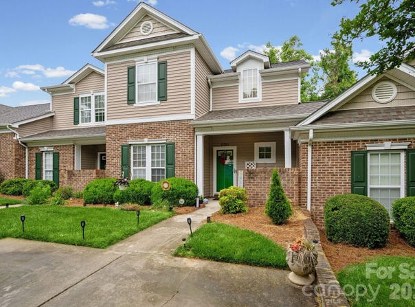 5757 Fox Ridge Lane, Winston Salem, NC 27104