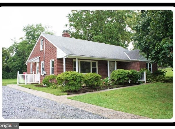 1735 MIDDLETOWN, MEDIA, PA 19063