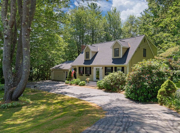 6 Arrowhead Drive, Brunswick, ME 04011