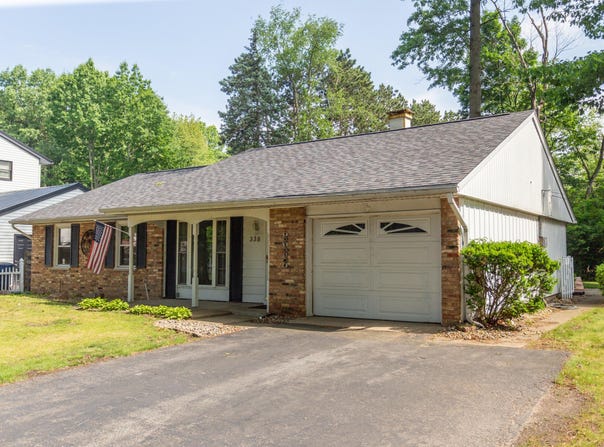 338 Hawthorne Drive, Michigan City, IN 46360