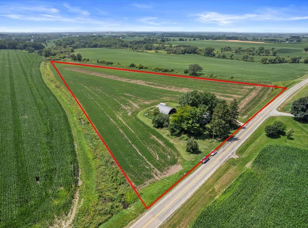 W7271 County Road I -, Juneau, WI 53039