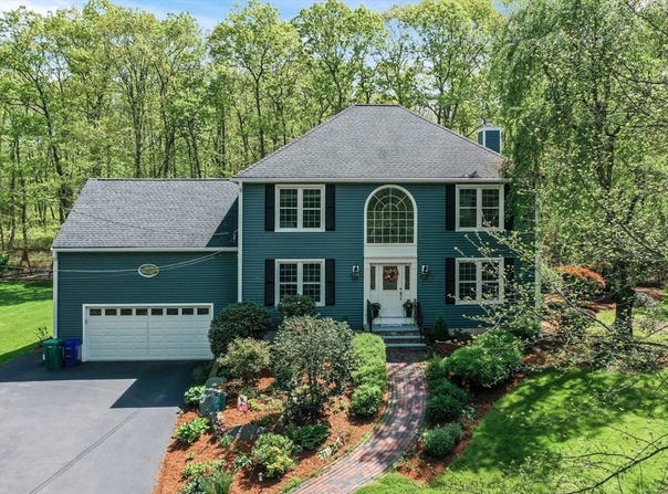 8 Rock Road, Attleboro, MA 02703