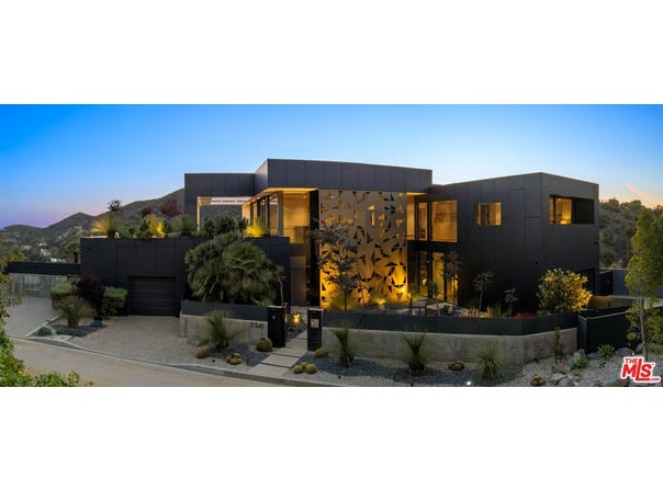 2341 Gloaming Way, Beverly Hills, CA 90210