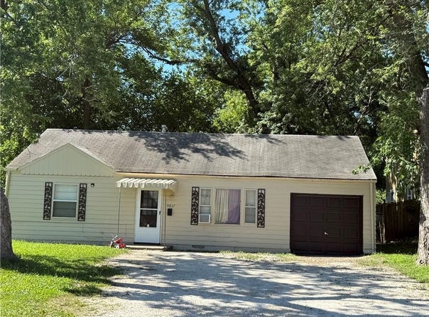 5017 Dodson Avenue, Kansas City, KS 66106