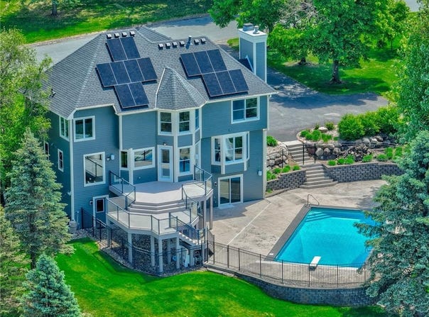 880 Norell Avenue N, West Lakeland Twp, MN 55082