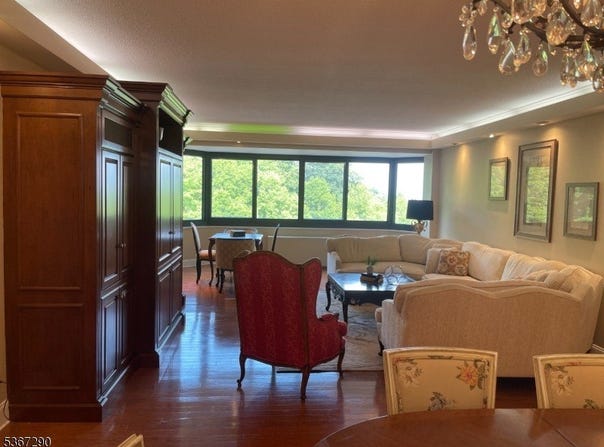 609 W South Orange Ave 5H, South Orange Village Twp., NJ 07079-1063