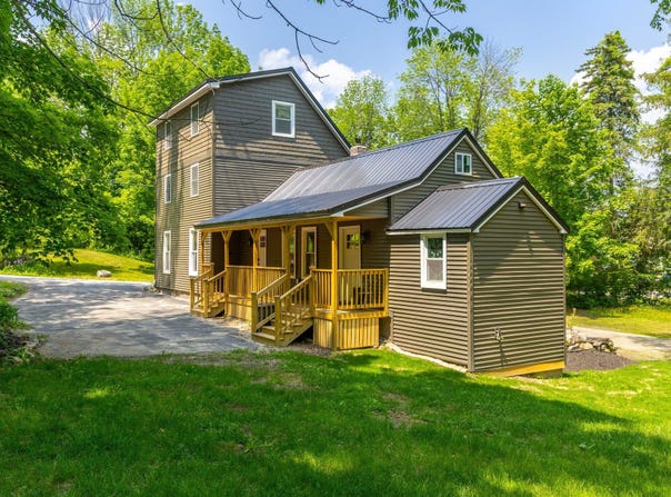 12 Church Street, Bridgton, ME 04009