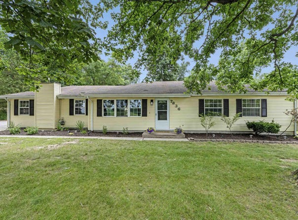 7836 Rothman Road, Fort Wayne, IN 46835-9414