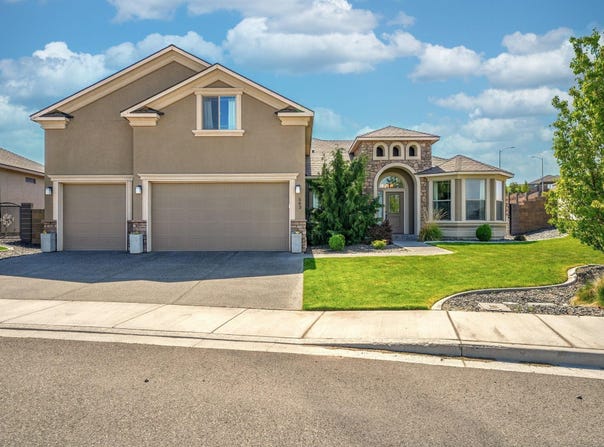 503 Athens Dr, West Richland, WA 99353