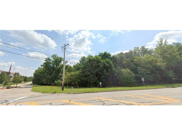 721 S Cleveland Massillon Road, Fairlawn, OH 44333