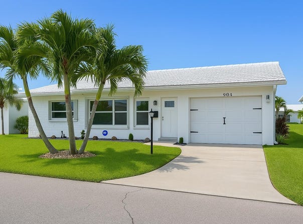 904 SW 5th Avenue, Boynton Beach, FL 33426