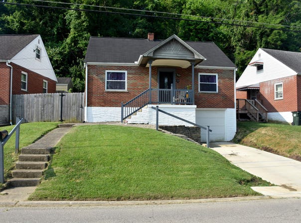 30 Laycock Lane, Newport, KY 41071