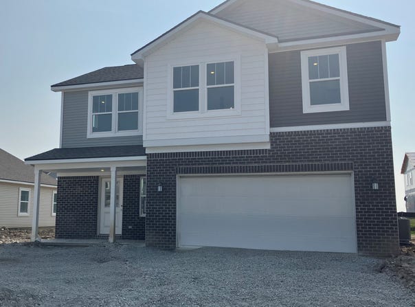 2209 Boxwood Drive, Greenfield, IN 46140
