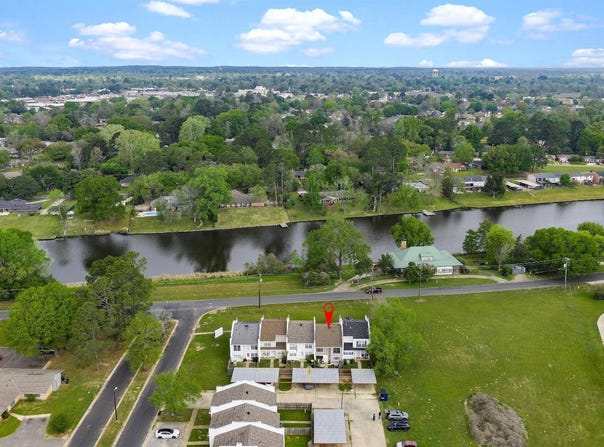 623 Woodyard Dr, Natchitoches, LA 71457