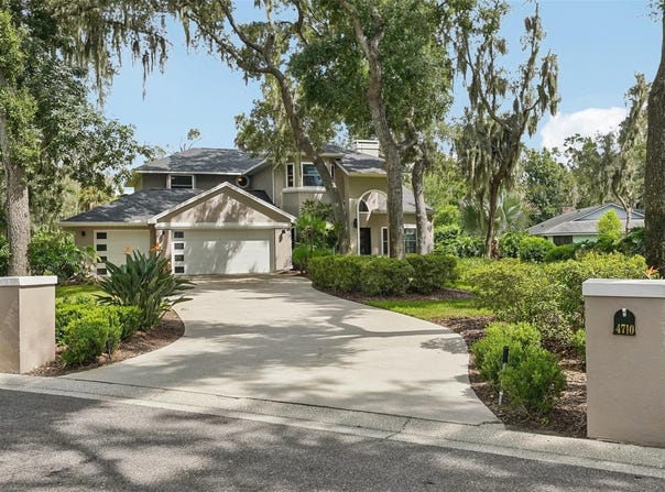 4710 RIDGECLIFF Drive, BRANDON, FL 33511