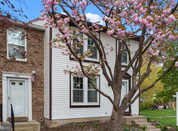 1610 SIERRA WOODS DRIVE, RESTON, VA 20194