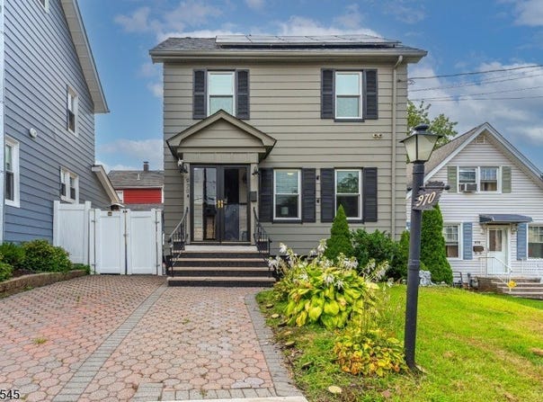 970 Lorraine Ave, Union Twp., NJ 07083-7559
