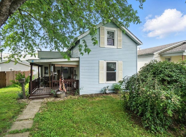 1106 E Walnut Street, Lancaster, OH 43130