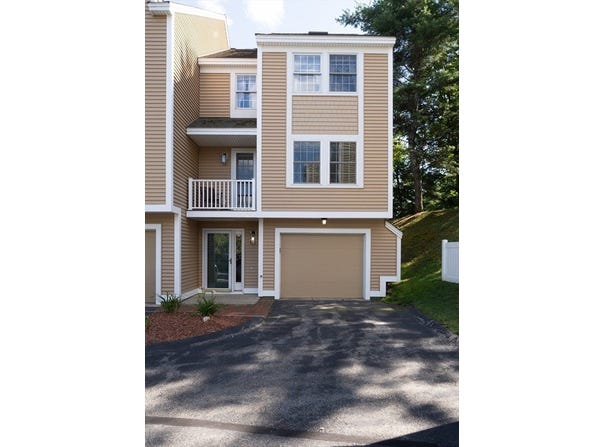 7 Village Way, Holden, MA 01522